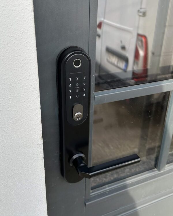 Smartlukk Ero Must 3 - Assa M5000 lukukorpusega
