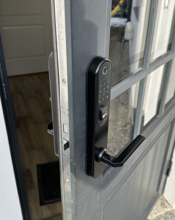 Smartlukk Ero Must - Assa M5000 lukukorpusega